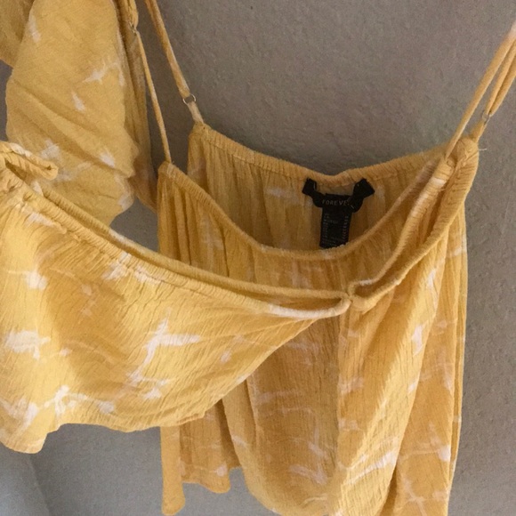 Adorable summer top - Picture 4 of 5